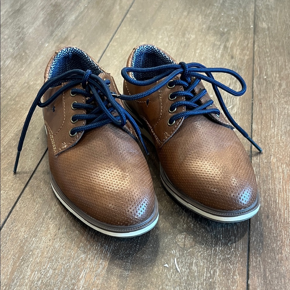 Nordstrom Brown Leather Oxfords with Blue Laces